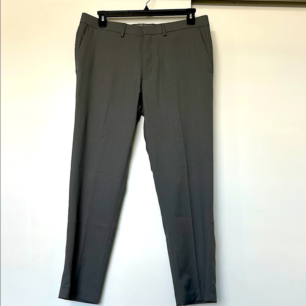 Haggar Men's Gray Pants